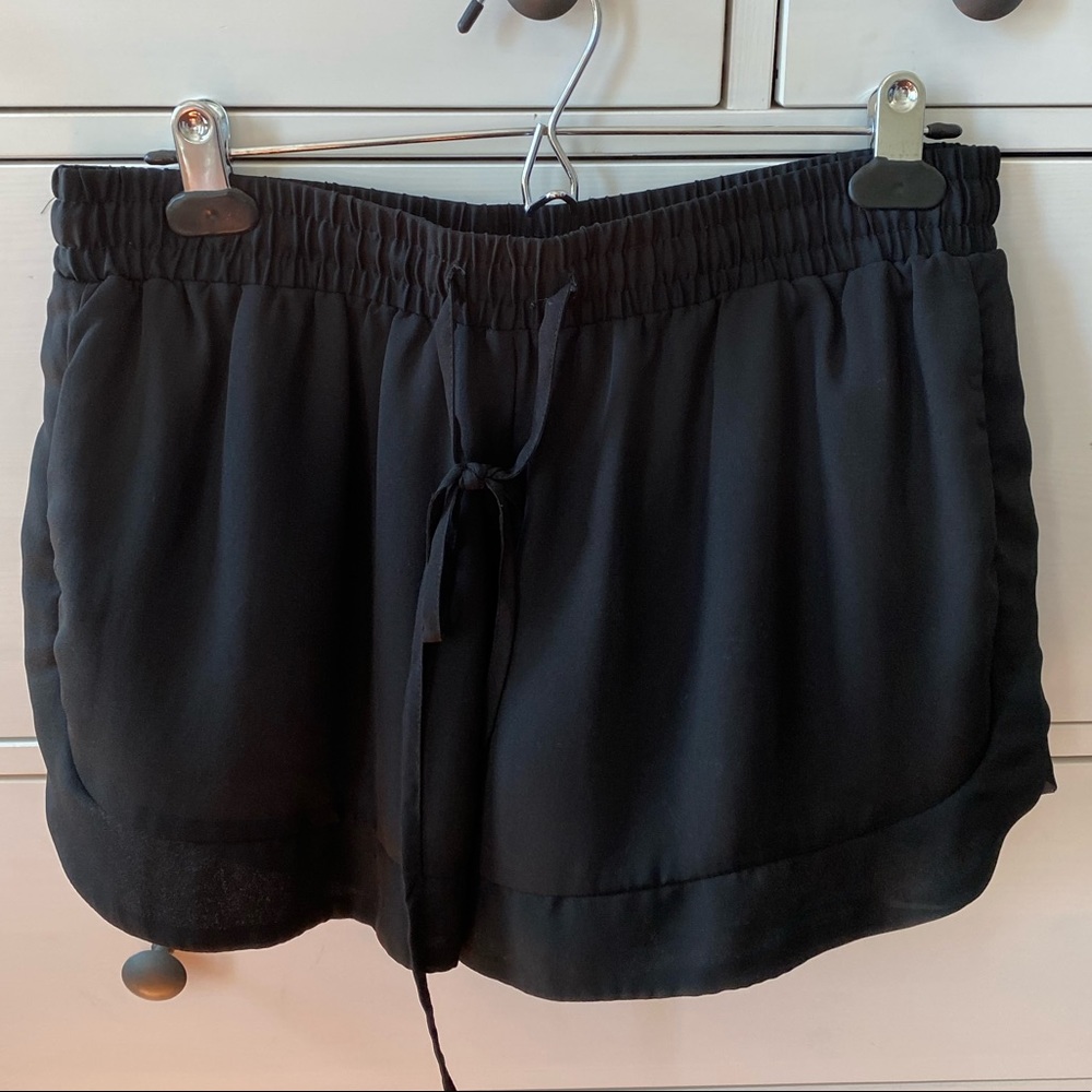 MM Couture Women’s Tie Waist Dolphin Hem Shorts